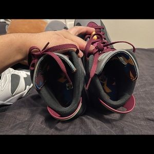 Jordan 6 Bordeaux